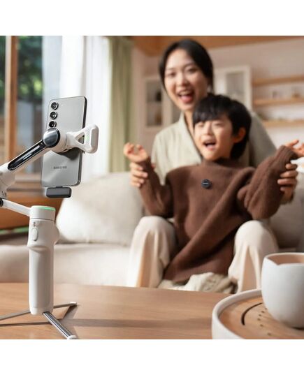 INSTA360 MIC AIR (1 TRANSMITTER, 1 RECIEVER) - 10H BATTERY, 300M WIRELESS RANGE, BUILT-IN NOISE REDU